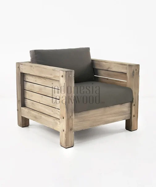 Puntadewa Teak Chair