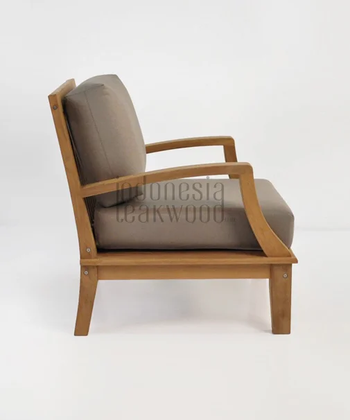 Srikandi Teak Chair